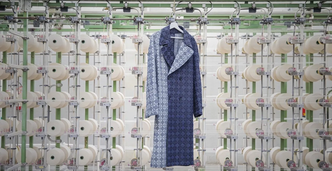 Blue Tailoring.Discover Stefano Chiassai’s denim project
