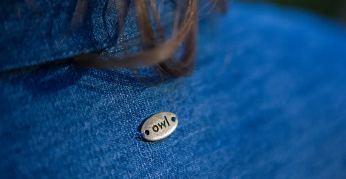 COBALTOLa camicia di Owl realizzata con tessuto Berto.